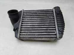 AUDI A6 C6 3.0 TDI CHLODNICA INTERCOOLER POWIETRZA LEWY 4F0145805AA Wyjątkowa oferta
