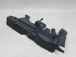 VOLVO XC60 08-17 KIEROWNICA POWIETRZA OSLONA CHLODNICY PRAWA 30764573 Oferta czasowa