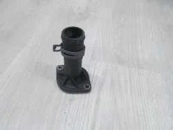 Zamów teraz VW CADDY INCA 1.9 SDI KROCIEC OBUDOWA TERMOSTATU 038121121 96-02