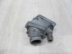 VOLVO S60 S80 V70 XC 2.4 D5 00- OBUDOWA TERMOSTATU 30650022 Nie przegap