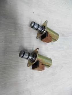 Rabat AUD A4 B6 CABRIO 00-06 ZAWOR POMPY DACHU8H0871611