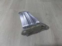 VW TOURAN I 04-10 WSPORNIK MOCOWANIE BLOTNIKA PRAWE 1T0821136 Obniżka ceny