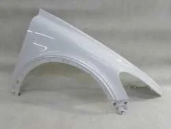 VOLVO C30 LIFT 10-14 BLOTNIK PRZOD PRAWY 614-46 Tani