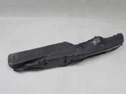 VOLVO C30 06-13 OSLONA WYGLUSZENIE PIANKA BLOTNIKA PRAWY 30715655 Zamów dziś