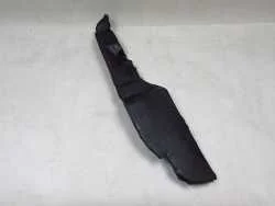 VOLVO V50 S40 II LIFT 07-13 OSLONA BLOTNIKA WYGLUSZENIE PRAWA 30780205 Wysoka jakość