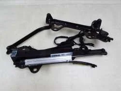VOLVO C70 II CABRIO 06-13 ZAMEK RYGIEL SILOWNIK KLAPY DACHU TYL LEWY 31256553 Tylko do końca tygodnia