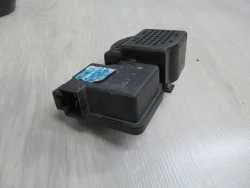 Kup online KIA MAGENTIS 00-05 SILOWNIK ZAMKA DRZWI LT 95770-3C000