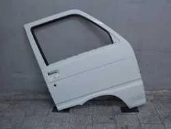 Hit cenowy PIAGGIO PORTER HIJET PFAU 98- DRZWI PRAWE PRZOD