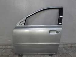 Najlepsza cena VOLVO XC90 LIFT DRZWI LEWY PRZOD 477-46 02-14