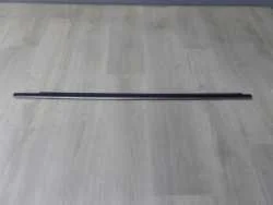 MERCEDES A KLASSA W169 04- LISTWA ZGARNIAJACA SZYBY PRAWY PRZOD A1697200424 Bestseller