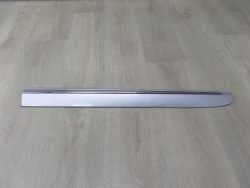 MERCEDES E KLASSA W211 02- LISTWA DRZWI LEWY TYL A2116901362 Do wyczerpania zapasów