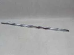 VOLVO V70 XC III 06-16 USZCZELKA LISTWA ZGARNIAJACA DRZWI PRZOD PRAWA CHROM 30661120 Nowy