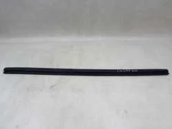 Oferta czasowa VOLVO C70 II LIFT 06-13 USZCZELKA LISTWA ZGARNIAJACA SZYBY DRZWI PRAWA