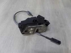 VOLVO S60 II V60 10-17 ZAMEK DRZWI PRZOD PRAWY 31301740 Ekspresowa dostawa