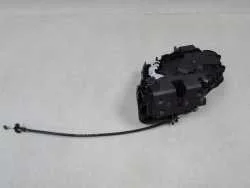 VOLVO S80 II V70 III V50 06-16 ZAMEK DRZWI PRZOD LEWY 30699148 Taniej