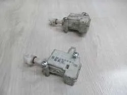 VW AUDI SKODA SILOWNIK KLAPKI PALIWA 3B0959782 Hit sprzedaży