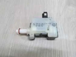 Ostatnie sztuki VW TOUAREG 7L 03-10 SILOWNIK KLAPKI WLEWU PALIWA 1J0810773D 1K5959782