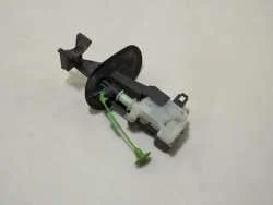 Tani VOLVO S60 II V60 XC60 V70 10- SILOWNIK ZAMEK KLAPKI PALIWA 86113136 31265361