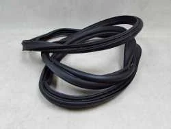 VOLVO S60 II USZCZELKA KLAPY BAGAZNIKA KAROSERYJNA TYL Kup online