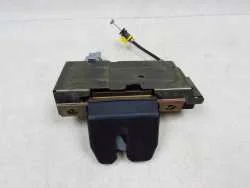 Ograniczona ilość VOLVO XC90 LIFT 02-14 ZAMEK KLAPY BAGAZNIKA TYL 4 PIN 30753071