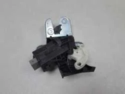 Niska cena AUDI A6 C6 ZAMEK KLAPY BAGAZNIKA 4F5827505D