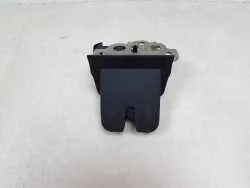 AUDI A6 C6 AVANT 04-11 ZAMEK KLAPY BAGAZNIKA TYL 4 PIN Wysoka jakość