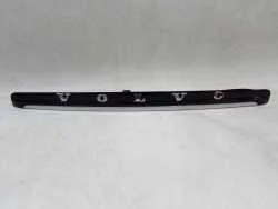 VOLVO V50 LIFT 07-13 LISTWA BLENDA KLAPY BAGAZNIKA TYL MIKROSTYK 30753027 Nowość
