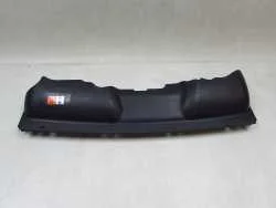 Dostępne od ręki FORD FOCUS MK2 LIFT OSLONA PASA PRZOD 8M51-16613-AA 08-11