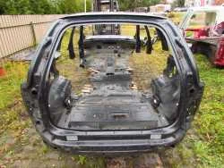 Premium VOLVO XC90 02-14 492-46 PAS TYLNY SCIANA CWIARTKA DUPA POMORSKIE