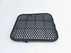 Bezpieczne zakupy VOLVO V60 S60 CROSS CUNTRY 10-18 KRATKA PODSZYBIA LEWA 31298379