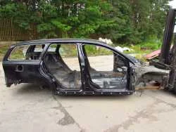 VOLVO S40 V50 04-13 CWIARTKA PROG SLUPEK CIETY 452-46 Bestseller