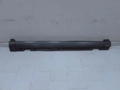 Oferta VOLVO V50 LIFT 07-13 LISTWA PROGOWA PRAWA 08698471