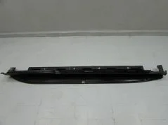 Rabat MERCEDES BENZ GLE ML W166 X166 15-19 UCHWYT STELAZ PROGU PRAWY A1666900210