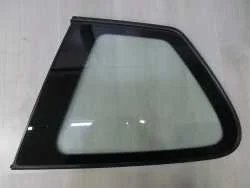 TOYOTA AVENSIS VERSO SZYBA KAROSERYJNA TYL PRAWY 01-07 Okazja