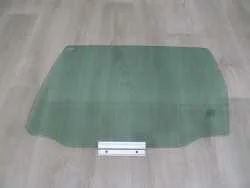VOLVO V70 XC LIFT SZYBA BOCZNA DRZWI TYL LEWA 43R-001105 Cena promocyjna