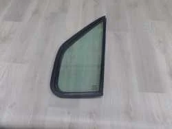 Oferta IVECO DAILY IV 99-14 SZYBA TROJKAT DRZWI LEWA 07R