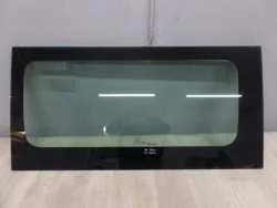 Łatwy zwrot FIAT DUCATO BOXER JUMPER SZYBA BOCZNA PRAWA SRODKOWA 135 X 66,5