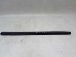 Promocja VOLVO C70 II LIFT 06-13 USZCZELKA LISTWA ZGARNIAJACA SZYBY TYL PRAWA LEWA 30713833
