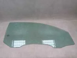 Taniej VOLVO C30 06-13 SZYBA BOCZNA DRZWI PRAWA E00025920R