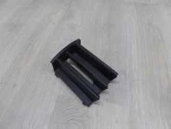 SKODA OCTAVIA II 04-10 KRATKA ATRAPA ZDERZAKA PRAWA 1Z0853666 Ograniczona ilość