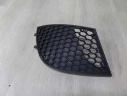 Hit cenowy SEAT IBIZA III FR CUPRA 6L KRATKA ATRAPA ZDERZAKA LEWA 6L6853665 02-08