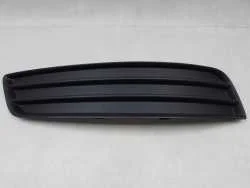AUDI A3 8P LIFT 09-12 KRATKA ATRAPA ZDERZAKA PRAWA 8P0807682D Kup teraz