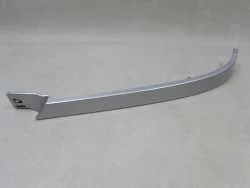 Niska cena MERCEDES ML W163 LIFT LISTWA POD LAMPE LEWA 1638260177 01-05