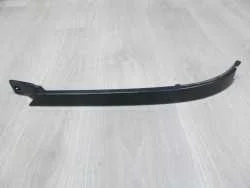 MERCEDES ML W163 LIFT LISTWA POD LAMPE LEWA 1638260177 01-05 Nowość