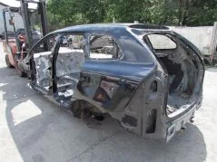 Premium VOLVO XC60 08-17 CWIARTKA PODLUZNICA BLOTNIK CIETY LEWY 452-46 POMORSKIE