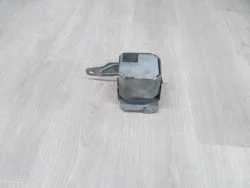 VOLVO XC90 02-14 WSPORNIK MOCOWANIE UCHWYT OBUDOWA SYRENY 31110042 02-14 Wyjątkowa oferta